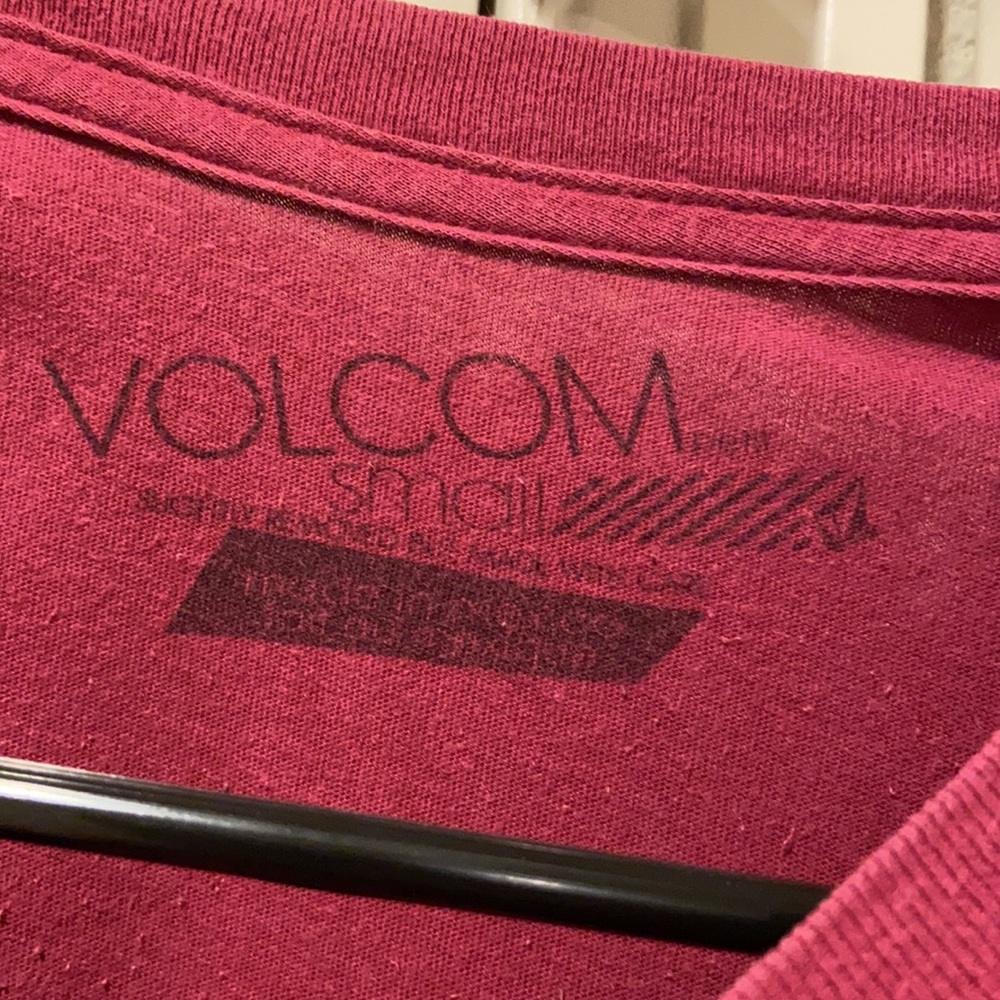 Maroon Volcom Tee - Picture 4 of 5
